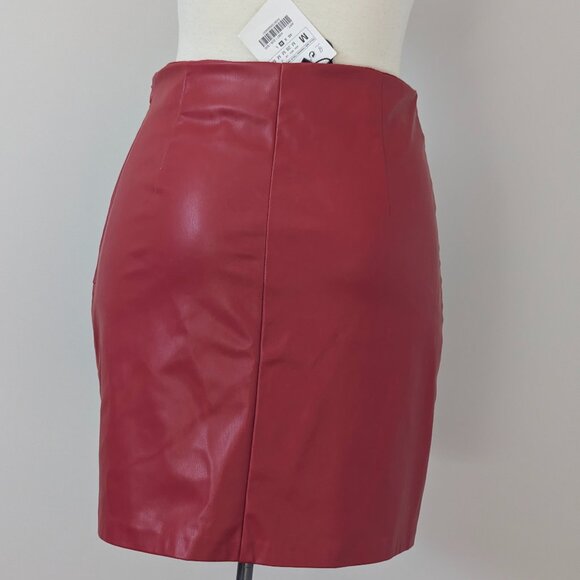 New with tags. Zara faux leather mini skirt. Red.  Medium. - Picture 5 of 10